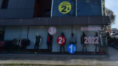 İstanbul Merter tekstil piyasasında etiketler dolara dönüştü