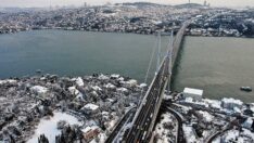Beyaza bürünen İstanbul Boğazı havadan görüntülendi