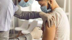 Bilimsel araştırma: Üçüncü doz Pfizer ve Moderna aşısı Omicron’a karşı yüzde 90 etkili