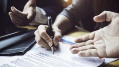 Dövizde dalgalanma ihale iptal ettirdi