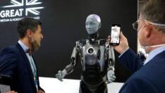 İnsansı robot Ameca görücüye çıktı