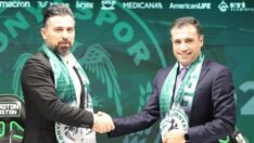 Konyaspor, İlhan Palut ile sözleşme yeniledi