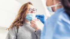 Omicron belirtileri nelerdir? İshal omicron varyantı belirtisi mi?