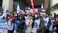 Sağlık çalışanları hakları için beyaz nöbete başladı