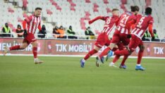Sivasspor’un evinde bileği bükülmüyor