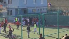 Yeşil sahalarda şiddet bitmiyor! Tel örgülere tırmandılar…