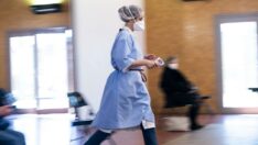 Bakan Koca coronada son durumu açıkladı! İşte bugünkü vaka ve vefat sayısı