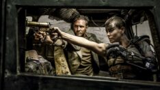 Charlize Theron ve Tom Hardy, Mad Max çekimlerinde ortalığı bir birbirine katmışlar