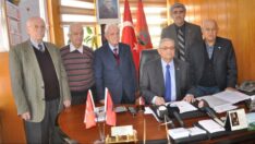 Emekliler isyan etti: Bizi diri diri mezara gömdüler