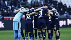 Fenerbahçe Slavia Prag maçı ne zaman, saat kaçta, hangi kanalda? Fenerbahçe Slavia Prag maçı şifresiz mi?