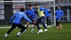 Fenerbahçe’de Mesut Özil geri döndü