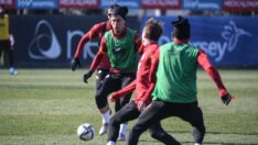 Galatasaray iki eksikle çalıştı