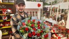 İstanbul’da çiçekçilerin 14 Şubat hazırlığı geceden başladı