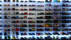 Oyuncak araba sevgisi koleksiyona dönüştü: 3 bin model biriktirdi