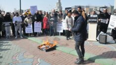 Zamlara karşı hesap makinelerini yaktılar