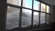 400 yataklı hastane kara gömüldü