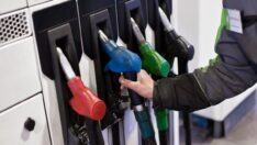 ABD’nin petrol hamlesi fiyatları aşağı çekti