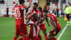 Antalyaspor seriye taktı