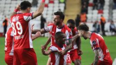 Antalyaspor Sivasspor’u tek golle geçti