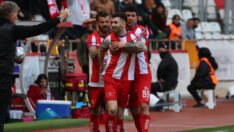 Antalyaspor’dan 8 maçlık seri! Giresunspor’u 4 golle dağıttı…