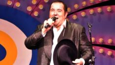 Ata Demirer’den Tıp Bayramı süprizi