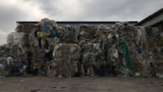 Bir alışveriş poşetinin Londra’dan Adana’ya 3200 kilometrelik yolculuğu