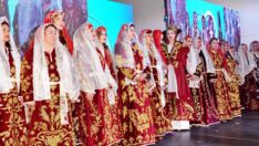 Bodrumlu kadınların “Gelenekten Geleceğe” defilesi hayran bıraktı