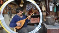 Bu sazın teli, insanın kalbine dokunuyor