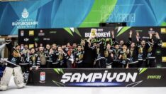 Buzhokeyinde Buzadam GSK şampiyon oldu