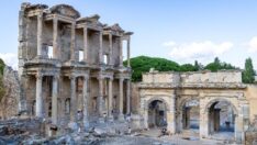 Efes: Anadolu’nun binlerce yıllık tarihe sahip görkemli metropolisi