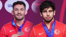 Güreşte iki bronz madalya!