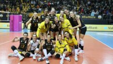 Lider VakıfBank kazanmaya devam ediyor