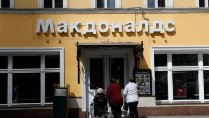 McDonald’s, Rusya’daki restoranlarını kapatıyor