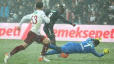 Michy Batshuayi önce öne geçirdi, sonra saç baş yoldurdu