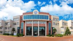 Öğretim üyesinden rektöre zehir zemberek sözler