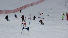 Palandöken’de sporcular kıyasıya mücadele etti