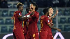 Roma derbide Lazio’yu ilk yarıda dağıttı