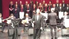 Sahnelerde solist, dükkanında ayakkabı tamircisi