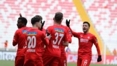Sivasspor 90+1’de geri döndü! Altay’dan 3 puanı aldı…