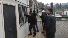 Soyunma odasının anahtarını unuttular, karşılaşma 20 dakika geç başladı