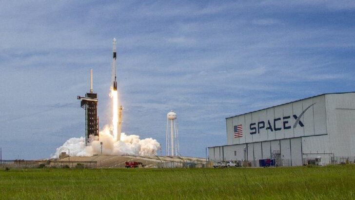 SpaceX’ten uzaydaki ilk Amerikalı olan Alan Shepard’a saygı duruşu