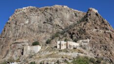 Tarihin binlerce yıllık tanığı Afyonkarahisar Kalesi