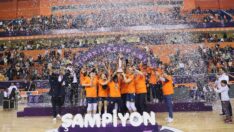Türkiye Kupasının sahibi Çukurova Basketbol