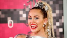 Ünlü şarkıcı Miley Cyrus’un özel jetine yıldırım çarptı