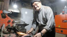 Yarım asırdır mesleğini yaşatmaya çalışıyor! 71 aşamadan geçirip tüm Türkiye’ye satıyor