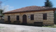 150 yıllık düğmeli ilkokul: Zaman tüneli