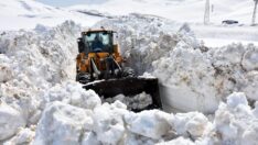 6 metrelik karla mücadele