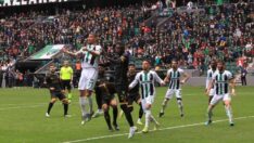 6 puanlık maçta Denizlispor, Kocaelispor’u 5 golle geçti