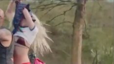 Aleyna Tilki son klibinde eteğini çıkardı