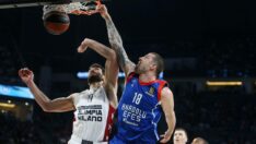 Anadolu Efes Olimpia Milano’yu devirdi, seride öne geçti